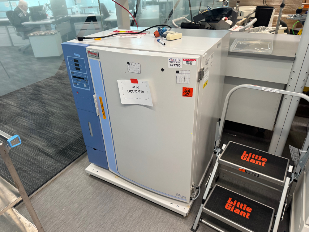 Image of Thermo Forma Steri-Cult CO2 Incubator